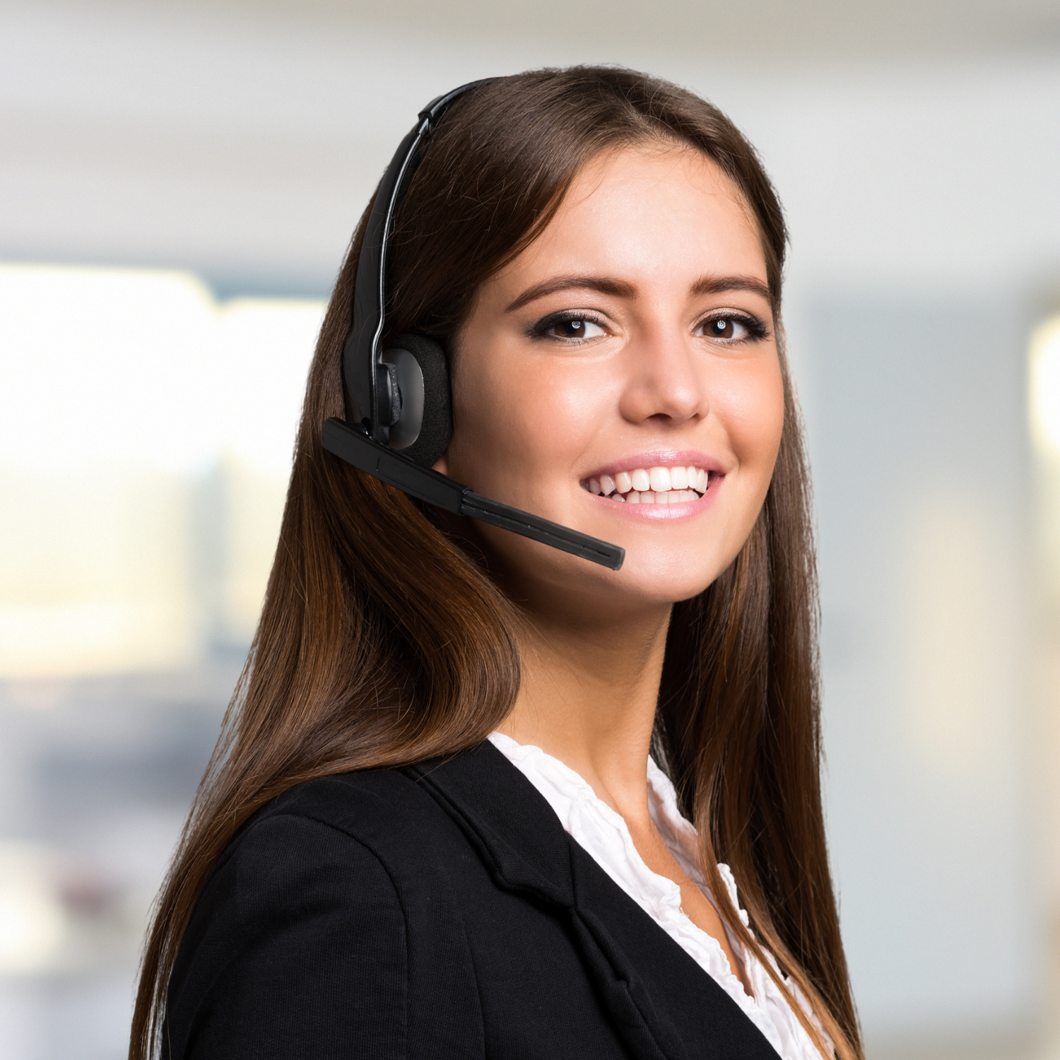 WeCreativez WhatsApp Support